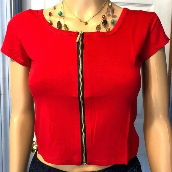 Cute, designed Girl/Women Full Zip Crop top size Xs. - Picture 2 of 5